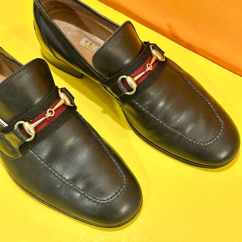 Gucci Sherry line Black Leather Loafers size Euro 42  8.5 USA
